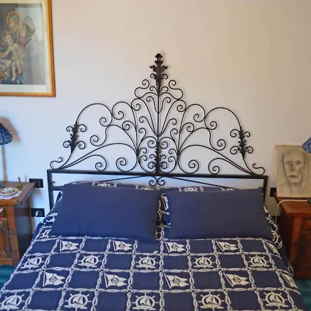 Luigina - Seafront In Villa *