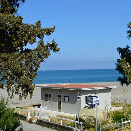 Luigina - Seafront In Villa Capo d'Orlando